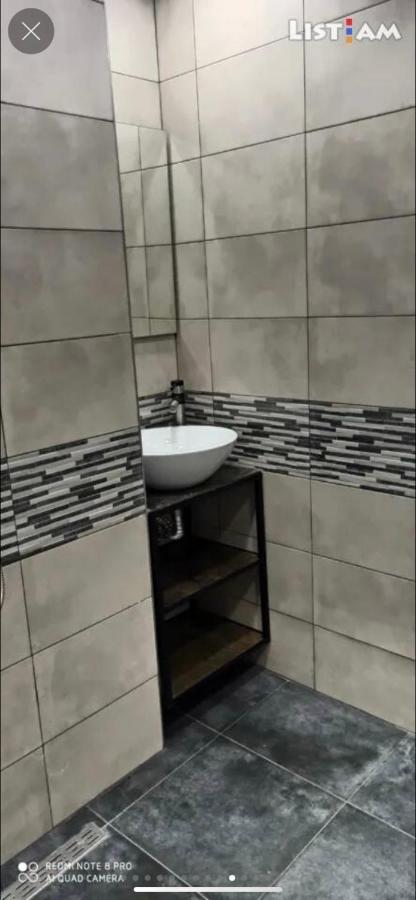 One Central Apartment Γιερεβάν Εξωτερικό φωτογραφία