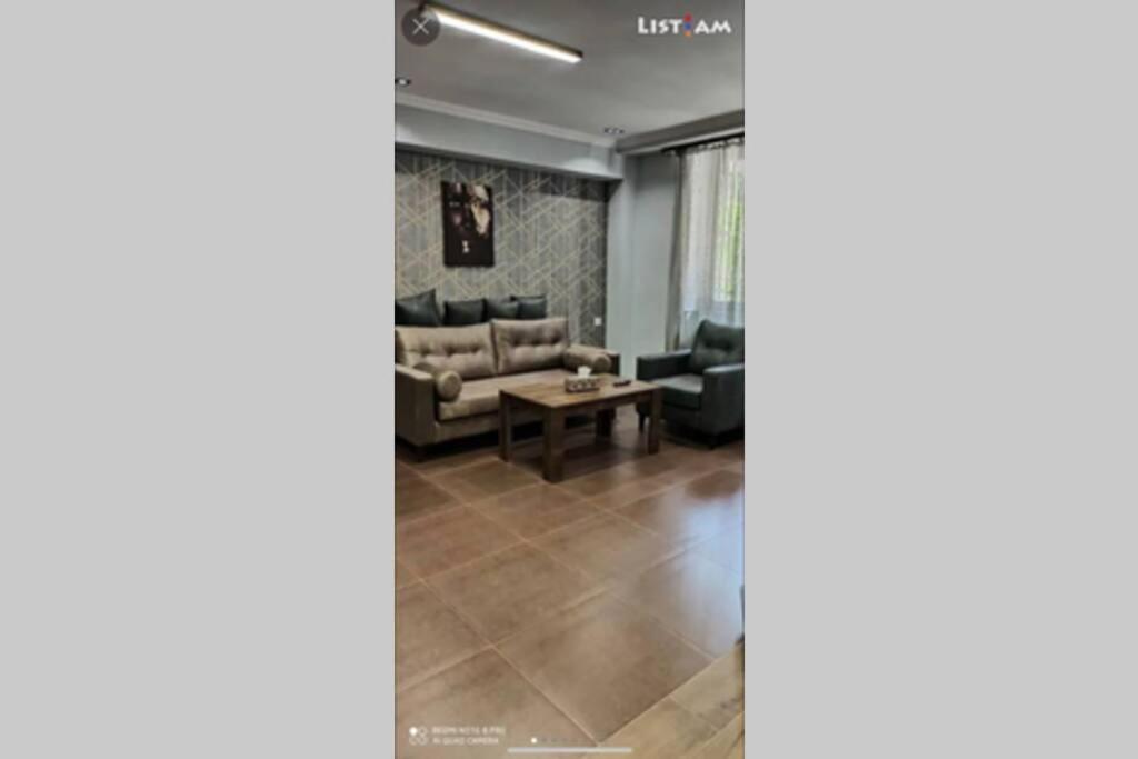 One Central Apartment Γιερεβάν Εξωτερικό φωτογραφία